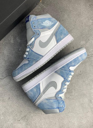 Кроссовки Nike Air Jordan 1 High Hyper Royal Smoke Grey живое фото 1
